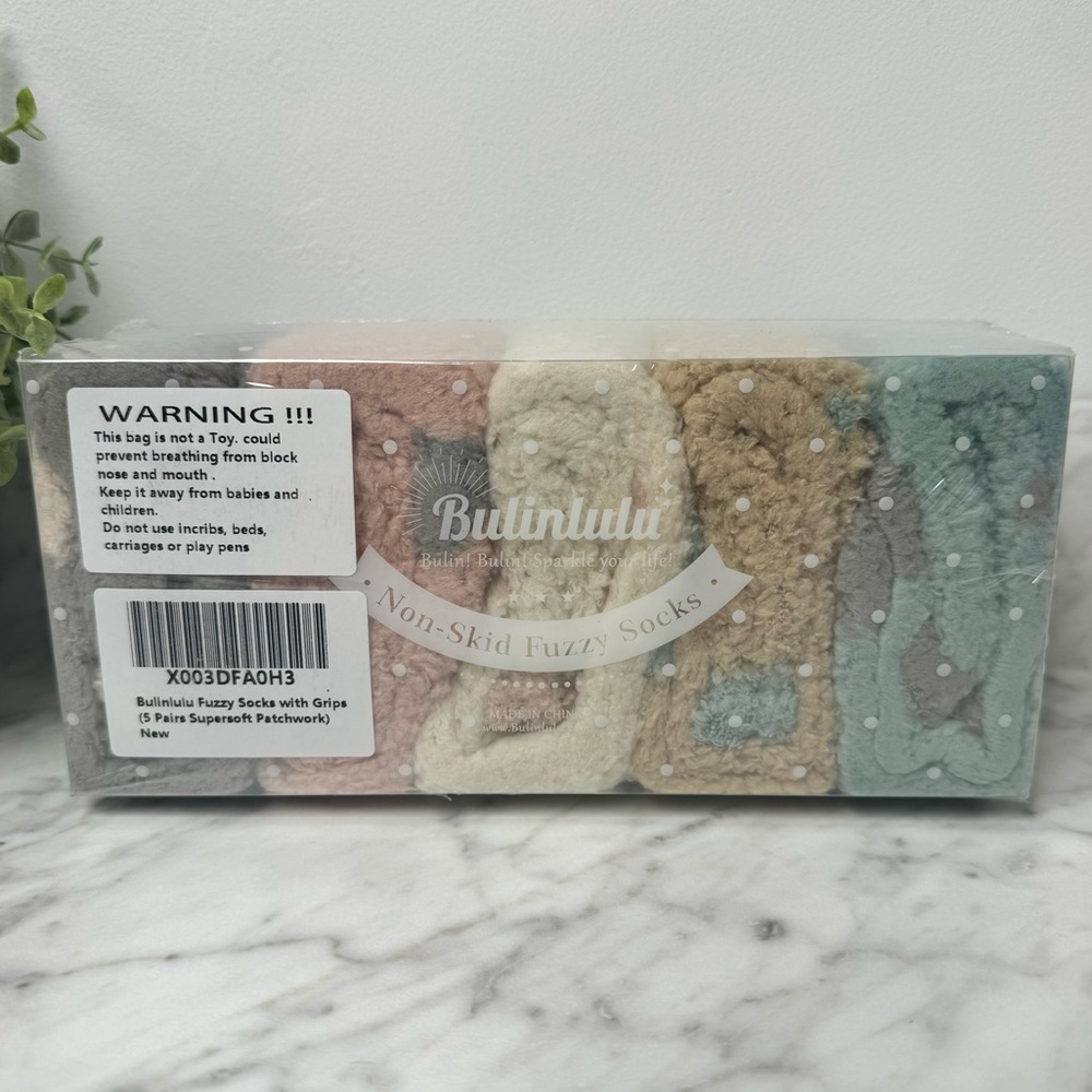 Bulinlulu NEW - 5 pack Non Skid Fuzzy Socks